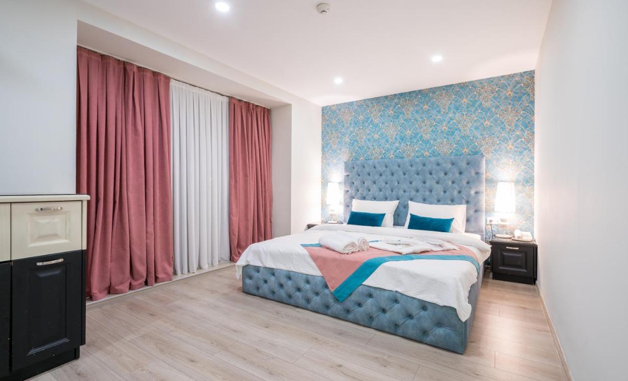 Capitol By Umbrella Hotel Тбилиси Екстериор снимка