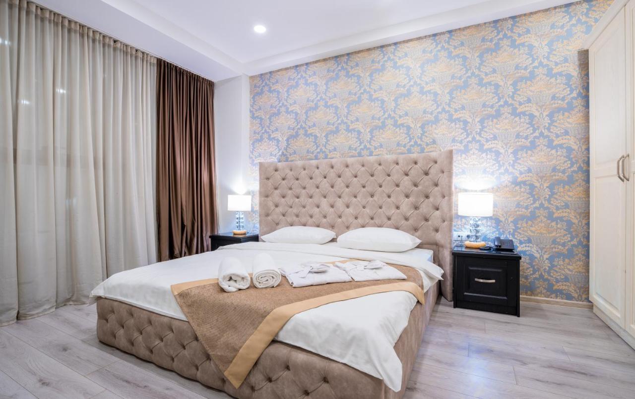 Capitol By Umbrella Hotel Тбилиси Екстериор снимка